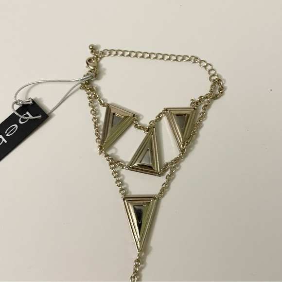 Bebe Triangular Tribal Hand Jewelry Ring Hand Chain - Picture 3 of 15